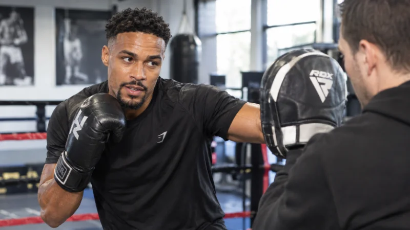 Jordan Banjo training in a boxing gym